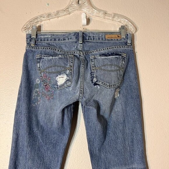 Abercrombie Fitch Jeans Womens SZ 2 Flared Denim Distressed Y2K Rave Style Boho - Picture 4 of 8